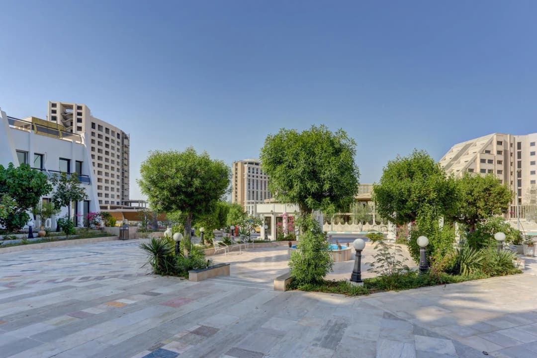 image-gallery